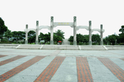 广场游客景观公园大门高清图片