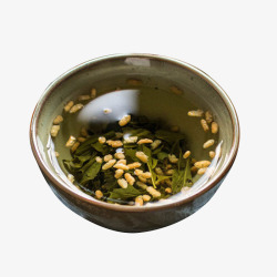 玉露玄米茶一杯冲泡好的日式玄米茶高清图片