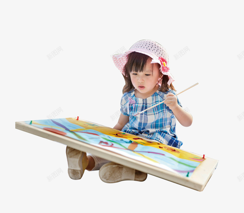 画画的小女孩png免抠素材_新图网 https://ixintu.com 儿童 学习 绘画