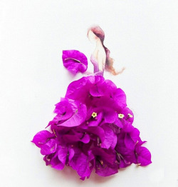 手绘紫色花朵性感礼服素材