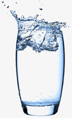 水杯中的冰块冰块元素高清图片
