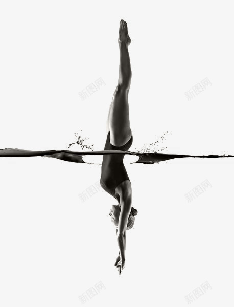跳水入水的那一刻png免抠素材_新图网 https://ixintu.com 女人 水花 跳水 运动