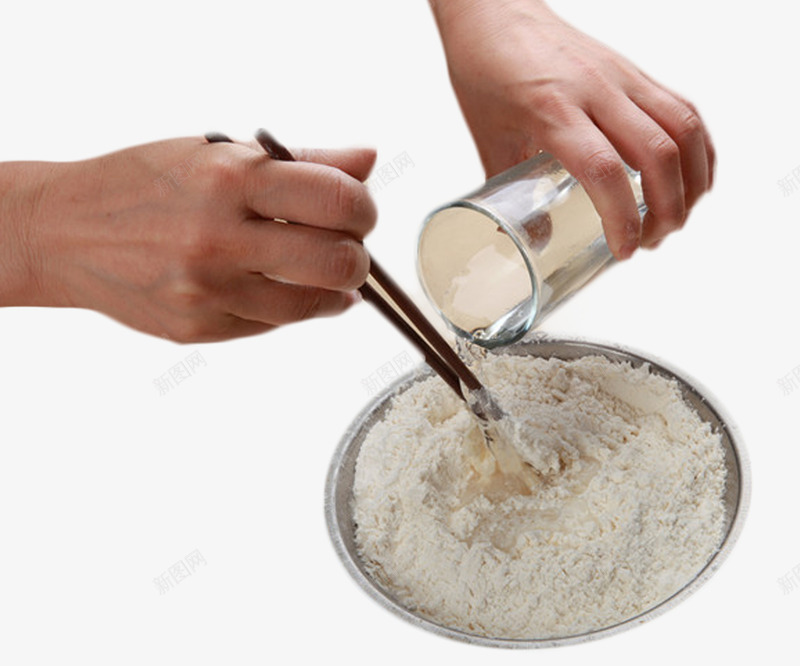 加水揉面团png免抠素材_新图网 https://ixintu.com 一碗面粉 包子 手 揉面 杯子 水 面粉