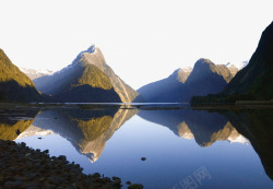 福德美丽的新西兰米尔福德峡湾高清图片