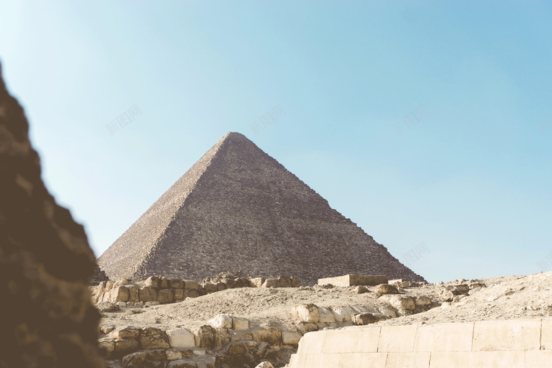 埃及金字塔顶端三角png免抠素材_新图网 https://ixintu.com 三角 场景 建筑 金字塔 顶端