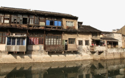 农村的老房子水边房子摄影高清图片