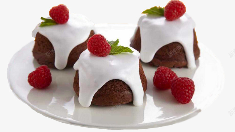 草莓巧克力蛋糕png免抠素材_新图网 https://ixintu.com 巧克力 甜品 草莓 蛋糕