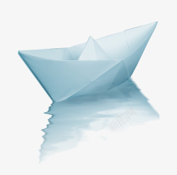 水中的纸折船素材