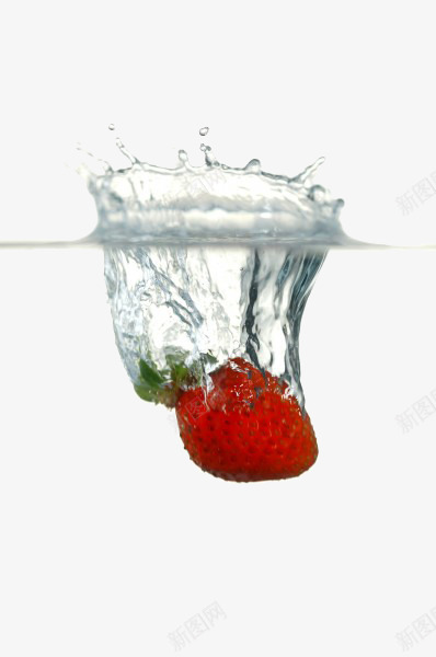 下沉的草莓png免抠素材_新图网 https://ixintu.com 新鲜 水果 水波 水花 水面 清水 红色草莓 飞溅