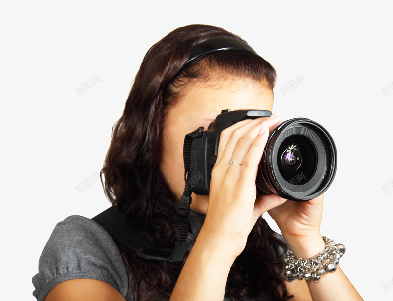 拿相机拍照的女生png免抠素材_新图网 https://ixintu.com 产品实图 女生 拍照 相机