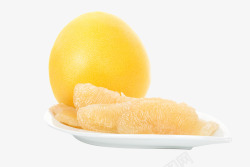 蜜柚肉盘子里的黄色蜜柚肉高清图片