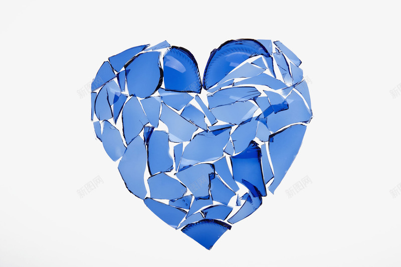 蓝色玻璃碎片拼接心形png免抠素材_新图网 https://ixintu.com 卡通心形 心形插图 心形符号 心形边框 情人节 镂空心形