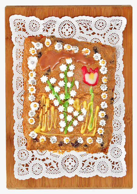 复活节的杏仁蛋糕png免抠素材_新图网 https://ixintu.com 杏仁蛋糕 甜点 节日 蛋糕 食物