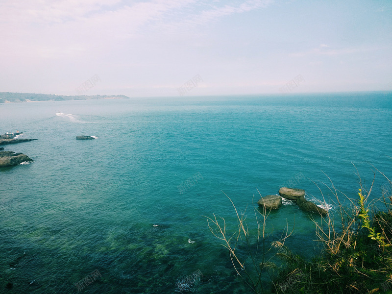 蔚蓝色的大海背景png免抠素材_新图网 https://ixintu.com 大海 背景 蓝色 蔚蓝色