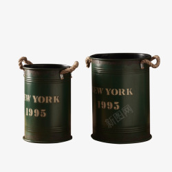 复古铁桶绿色怀旧酒桶高清图片