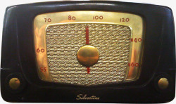 古老录音机录音机收音机高清图片