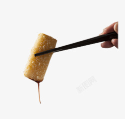 脆皮马蹄糕筷子夹脆皮马蹄糕高清图片