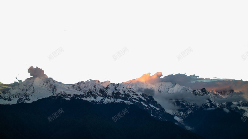 云南梅里雪山风景png免抠素材_新图网 https://ixintu.com 名胜古迹 旅游风景 著名建筑