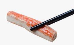 夹起的蟹肉棒单个蟹肉棒蟹肉条高清图片