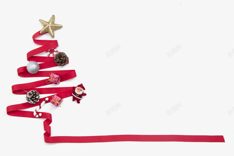 用缎带做成的圣诞树png免抠素材_新图网 https://ixintu.com 圣诞树 圣诞海报 缎带 装饰图案