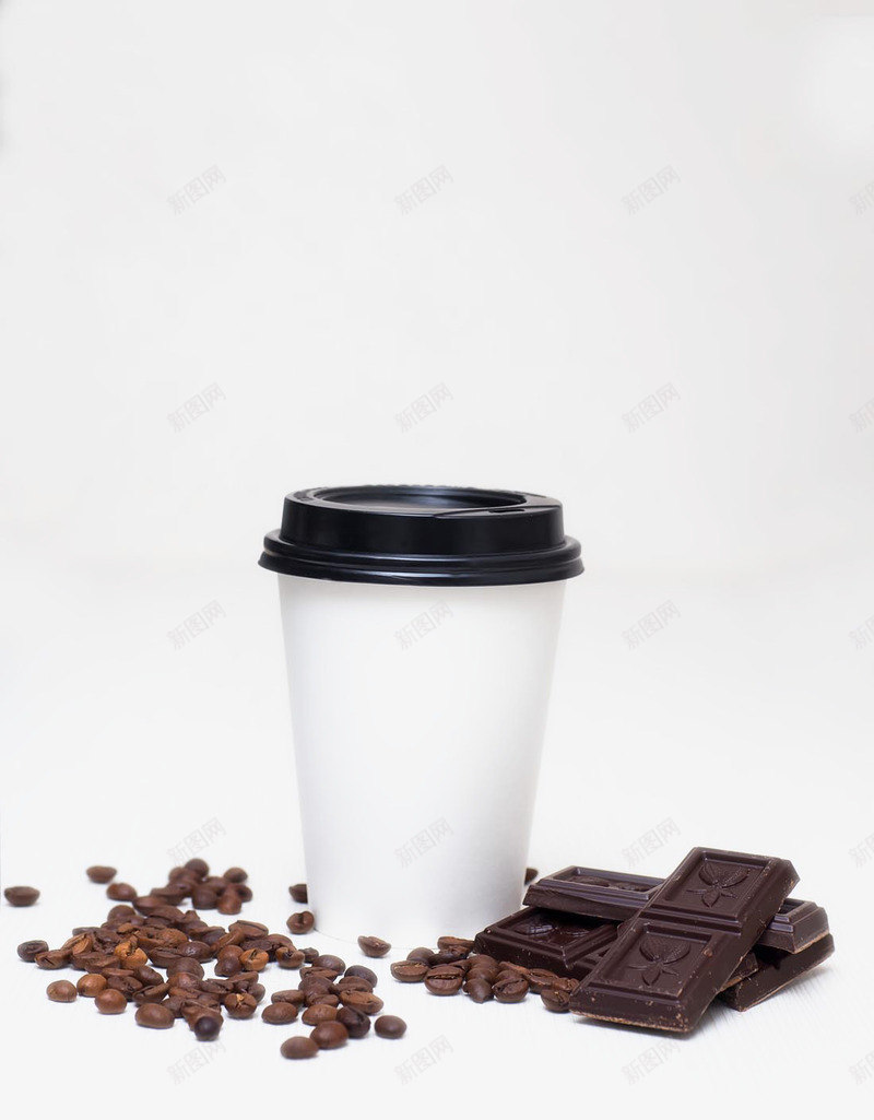 咖啡包装效果图png免抠素材_新图网 https://ixintu.com 咖啡 咖啡包装设计效果图 咖啡原料 咖啡杯 咖啡豆 巧克力 香浓咖啡