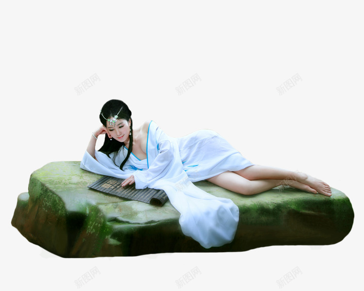 躺在碧石上的古典美女png免抠素材_新图网 https://ixintu.com 古典 美女