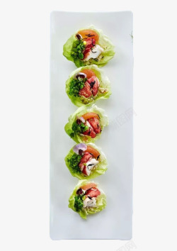 长方形形状长方形摆盘里的蔬菜色拉花高清图片