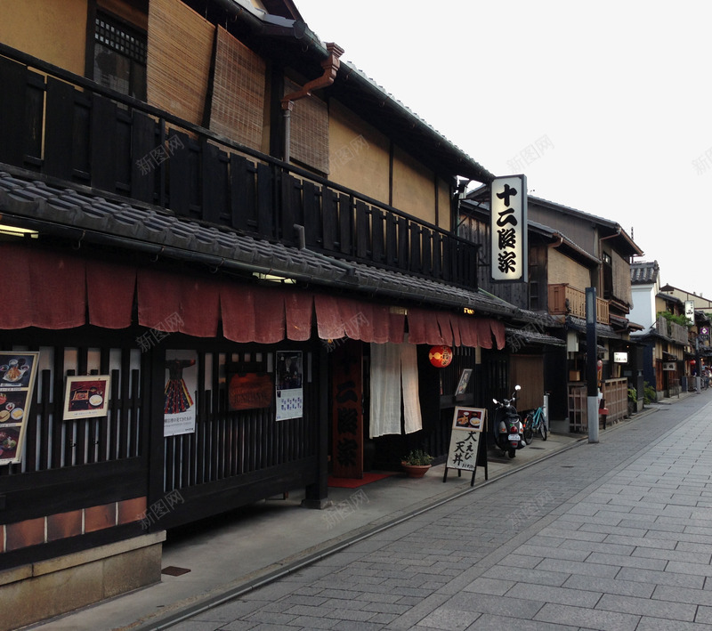 具有日本风格的街道png免抠素材_新图网 https://ixintu.com 建筑 房子 日本风格 日系街道 街道