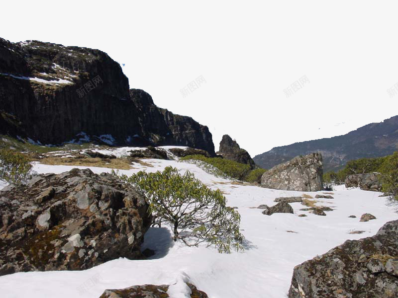 雪山美景png免抠素材_新图网 https://ixintu.com 景色 河流 瀑布 石头 美景 雪山 雪山瀑布