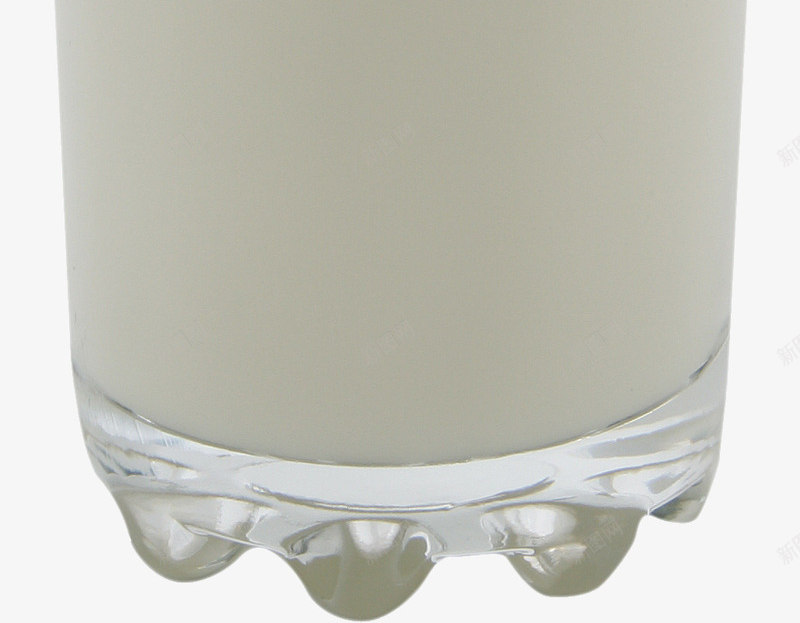 一杯牛奶png免抠素材_新图网 https://ixintu.com 早餐 杯子 水珠 牛奶 透明杯子 饮料