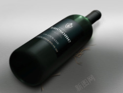 洋酒酒瓶3D红酒瓶PSD分层高清图片
