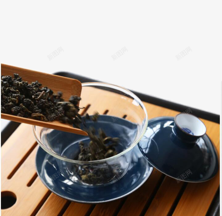 茶叶和玻璃茶杯png免抠素材_新图网 https://ixintu.com 产品实物 日用百货 玻璃茶杯 茶叶 茶壶配件