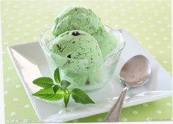 绿色清新夏季冰激凌素材