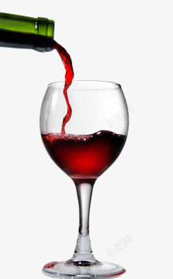 红酒喷洒往玻璃杯倒红酒高清图片