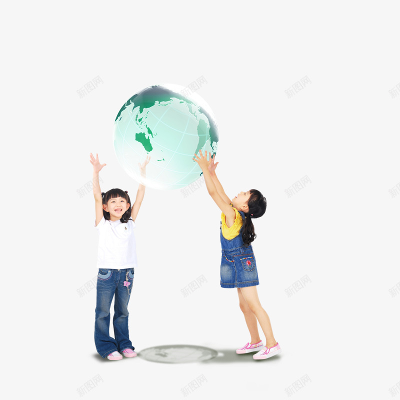 环保png免抠素材_新图网 https://ixintu.com 人物 地球 小女孩 环保 环保素材 绿色