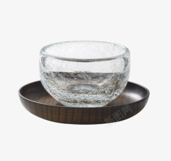 茶具玻璃透明茶杯加木纹底座高清图片