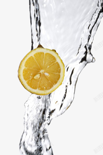水流里的柠檬png免抠素材_新图网 https://ixintu.com 新鲜 柠檬片 水果 水波 水流 清新