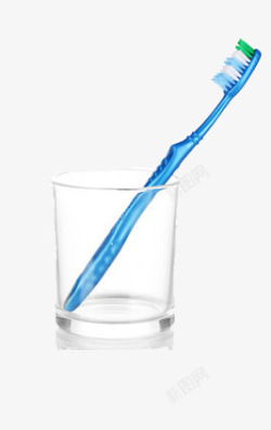透明杯与牙刷素材