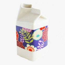 彩色花纹陶瓷牛奶盒素材