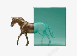 玻璃雕塑玻璃雕塑与铜马高清图片