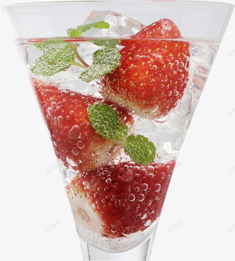 摄影香气宜人的草莓酒png免抠素材_新图网 https://ixintu.com 草莓 酒 食品 饮品 饮料